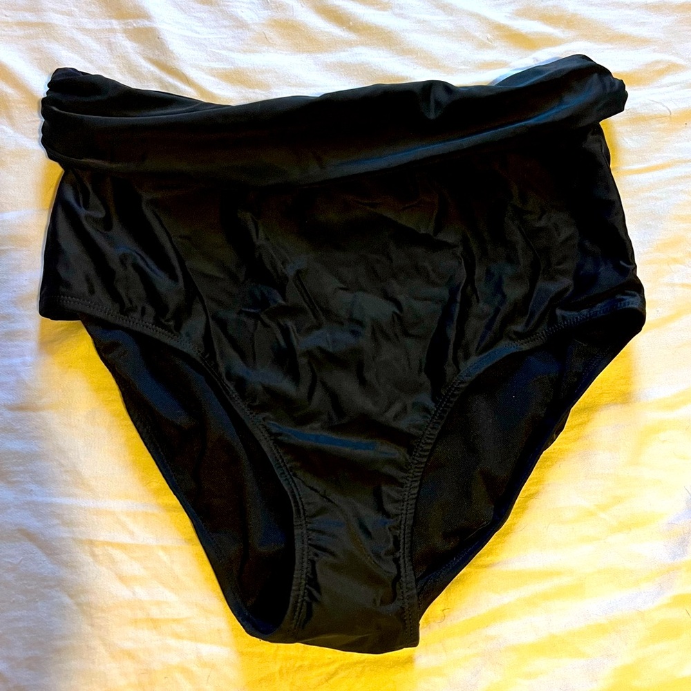 MeetCurve High Waist Bikini Bottom size M